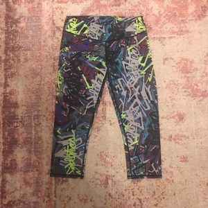 Fabletics graffiti print cropped leggings